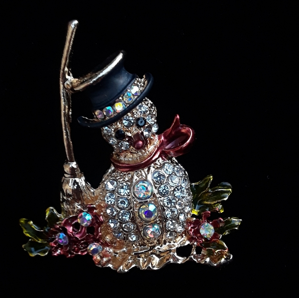 Snowman pin, Rhinestone Frosty, Christmas Pin
